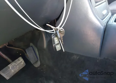 2002 GMC Sierra 2500Hd Sle z USA, uszkodzony, nr VIN 1GTHC23U62F152627